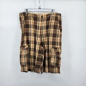 US Expedition Men's Size 32 Brown Plaid Cargo Shorts Cotton